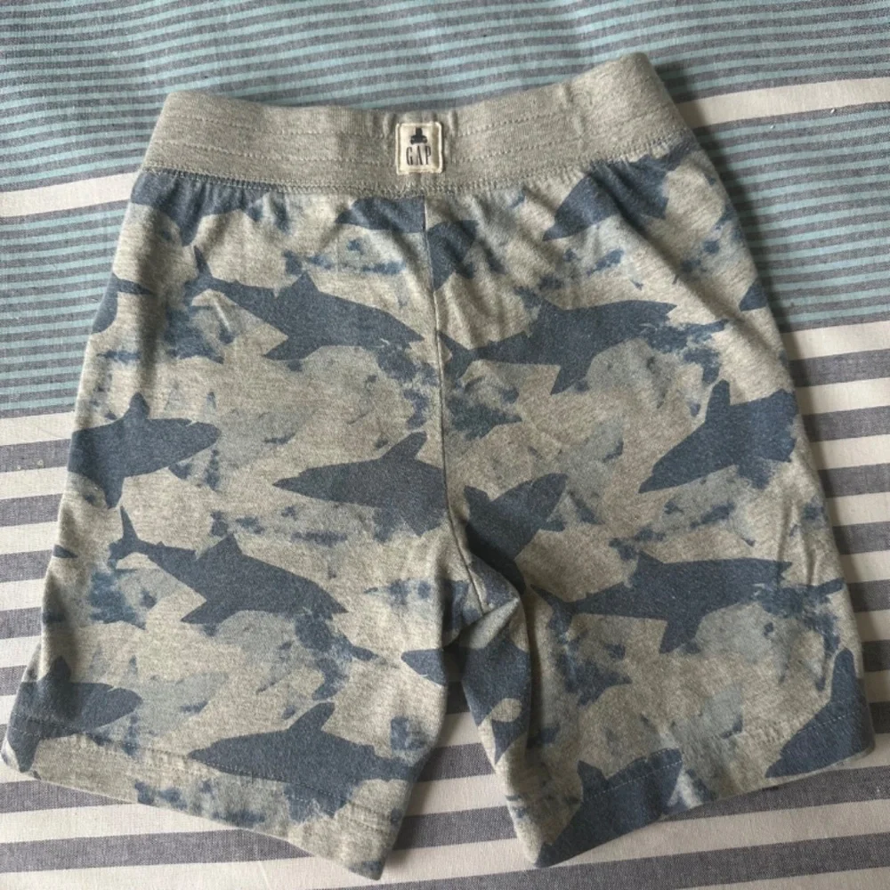 Gap Boys organic cotton pull-on